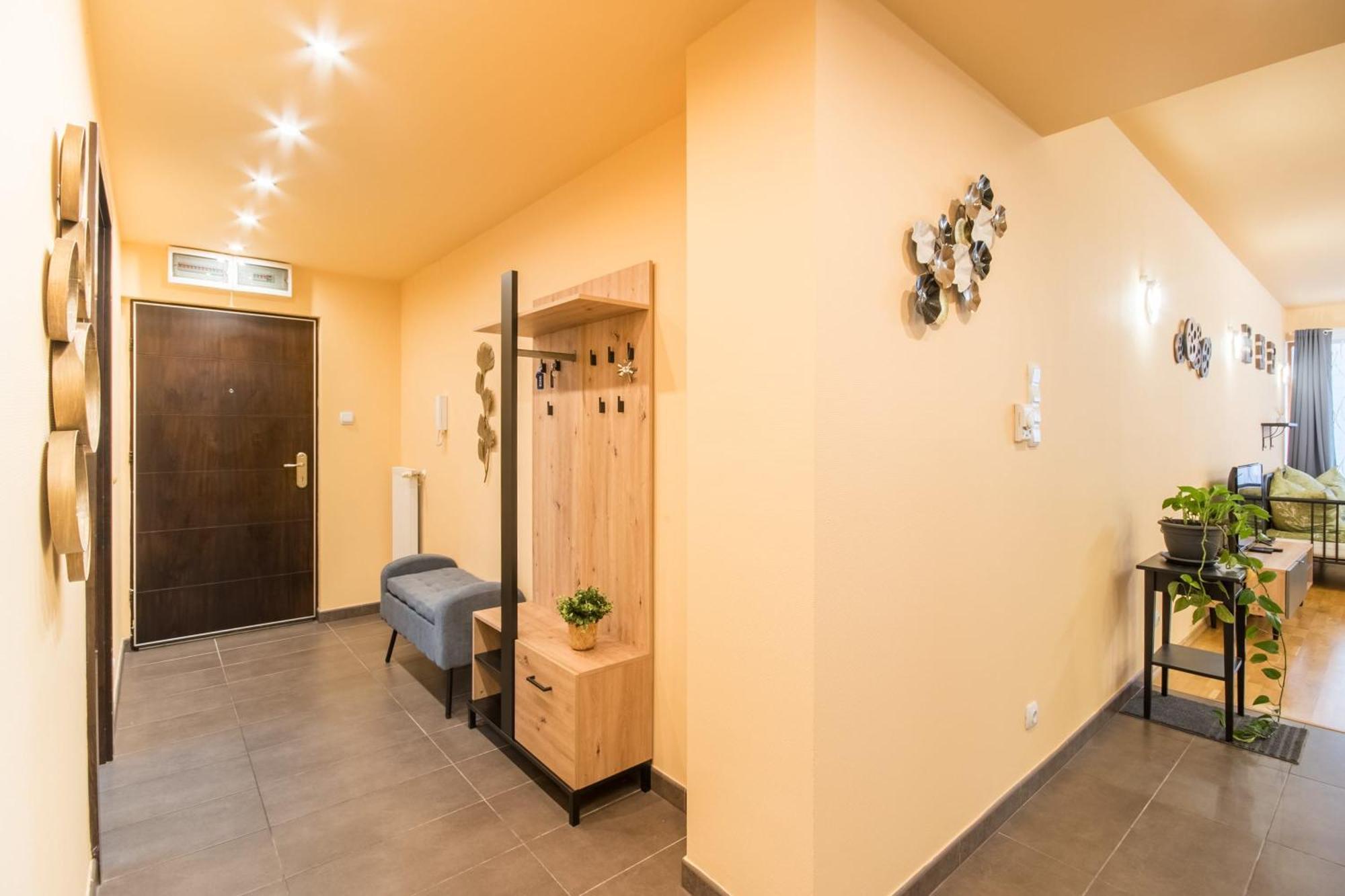 Very Central - Large - Balcony - Comfy Apartment Budapesta Exterior foto